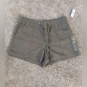 GAP Olive Green Cargo Shorts